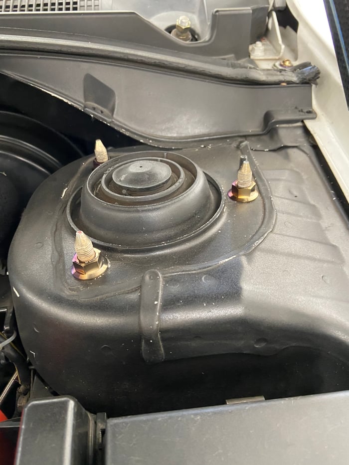Chasing JS Strut Tower Nut Kit