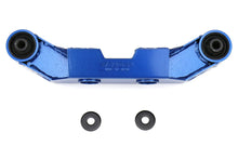 Load image into Gallery viewer, Cusco Reinforced Differential Carrier 2015-2024 WRX / 2008-2021 STI / 2010-2014 Legacy / 2007-2009 Spec B / 2014+ Forester