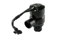 Load image into Gallery viewer, Turbosmart Plumb Back EM Diverter Valve Ford 2013-2025 Ford F-150 w/ Ecoboost Engine